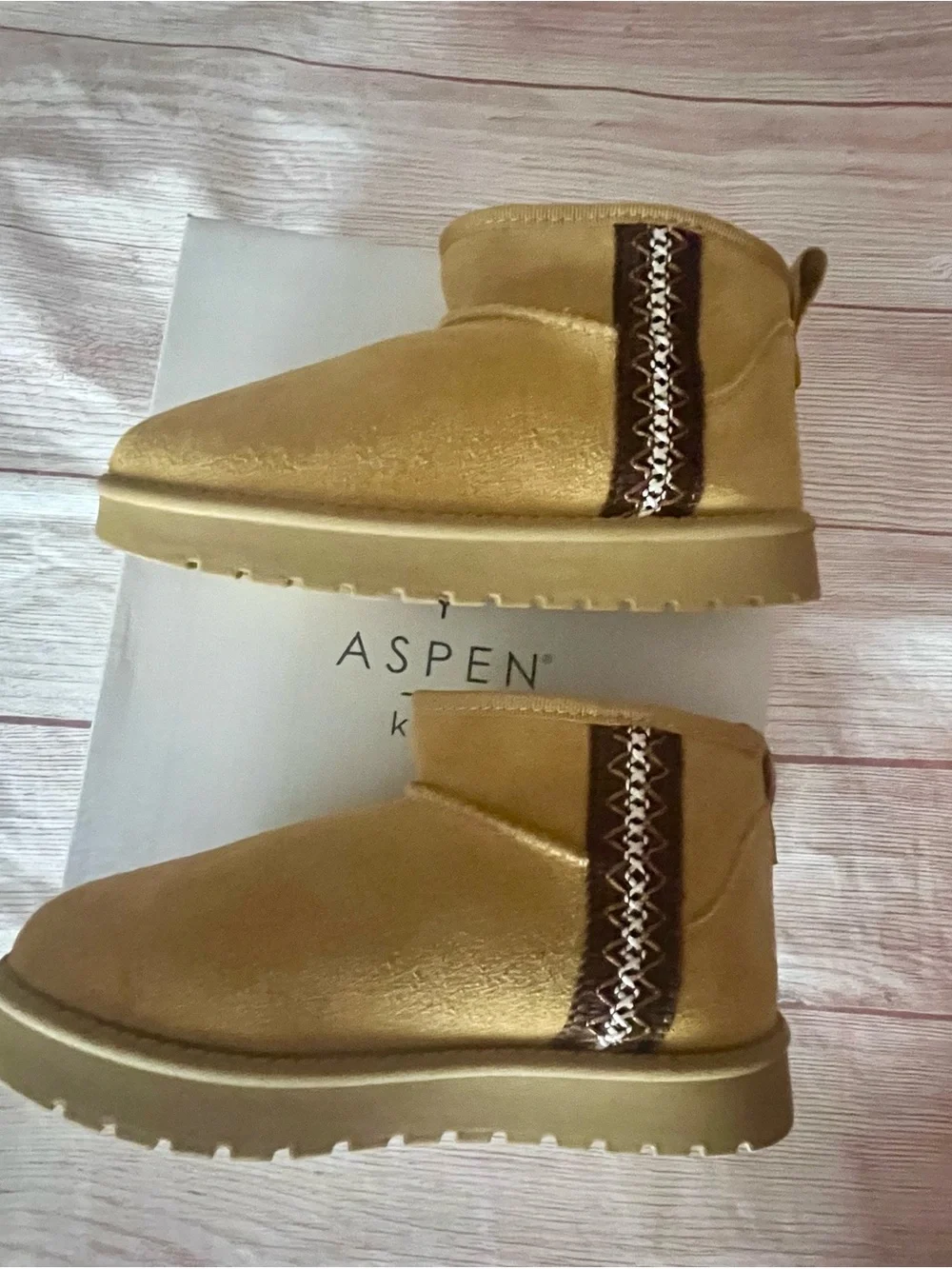 Aspen Kids Tan Suede Ankle Bootie Faux Fur Lined Pull On Size 13 New With Box